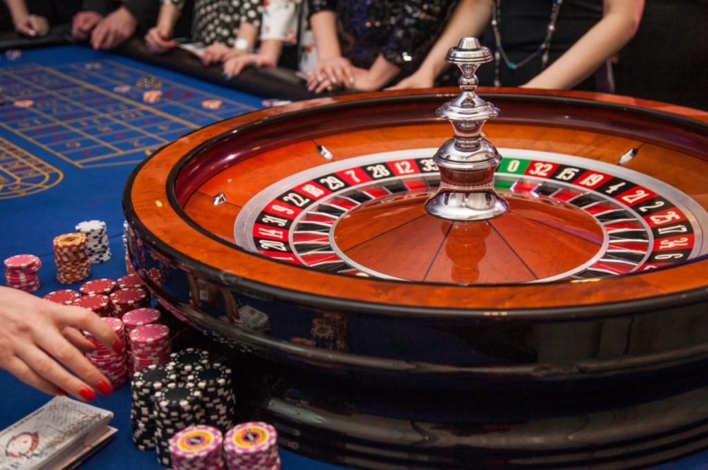 Ur. Paul Wilson On Learn how to Cheat On Roulette Along with Past Publishing 3